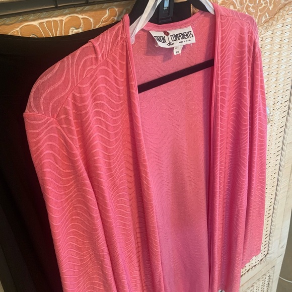 Pink Open Front Topper Shell - Picture 4 of 6